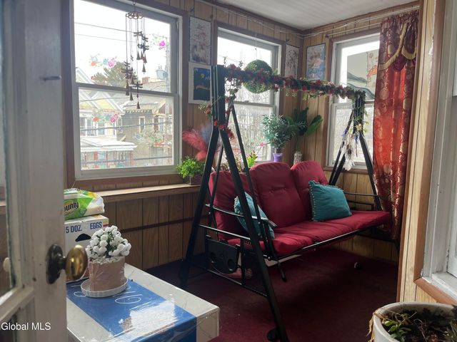 180 Delaware Avenue, Albany, NY 12209