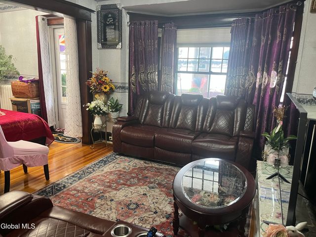 180 Delaware Avenue, Albany, NY 12209