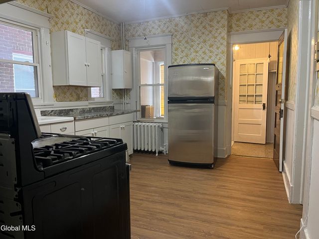 180 Delaware Avenue, Albany, NY 12209