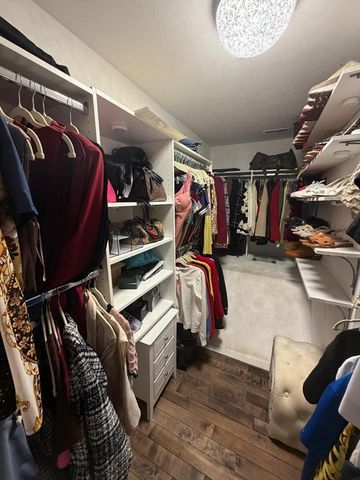 84 Kendall Rd, Holden, MA 01522