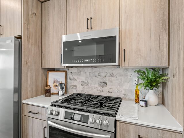 602 W Mahogany Lane, Clovis, CA 93612