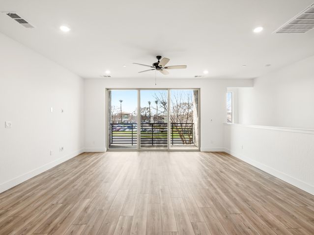 602 W Mahogany Lane, Clovis, CA 93612