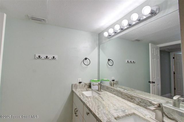 1717 Patty Circle NE, Palm Bay, FL 32905