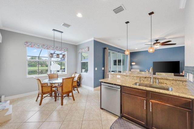 8396 Calabria Lakes Drive, Boynton Beach, FL 33473
