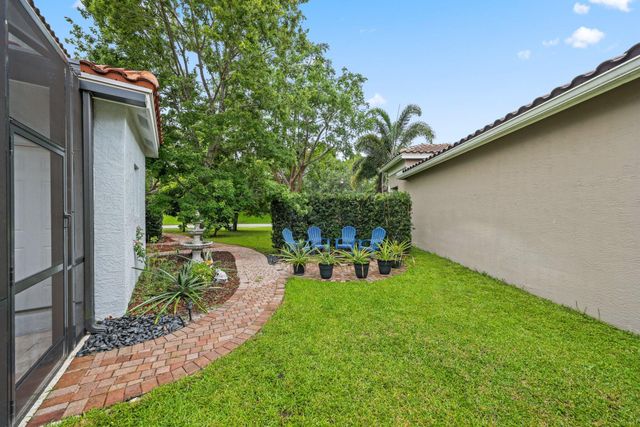 8396 Calabria Lakes Drive, Boynton Beach, FL 33473