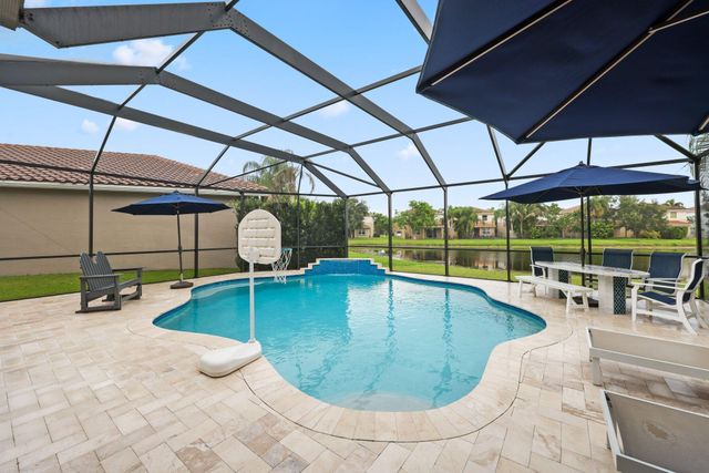 8396 Calabria Lakes Drive, Boynton Beach, FL 33473