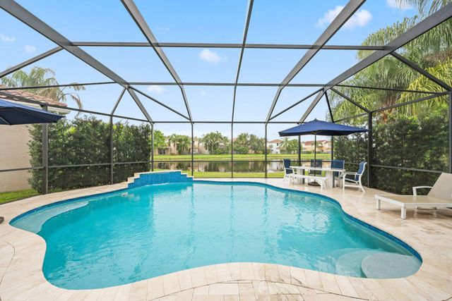 8396 Calabria Lakes Drive, Boynton Beach, FL 33473