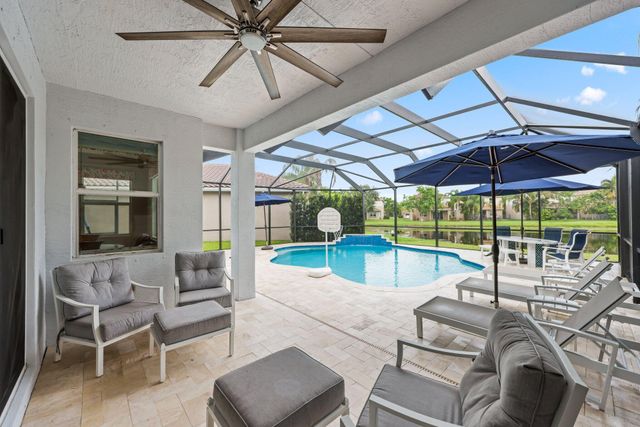 8396 Calabria Lakes Drive, Boynton Beach, FL 33473