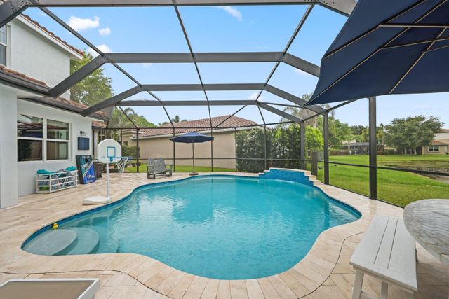8396 Calabria Lakes Drive, Boynton Beach, FL 33473