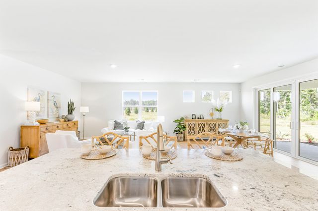 780 Castle Hill Drive, Yemassee, SC 29945