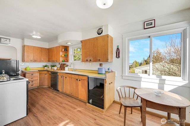 1106 Madison Street, Port Townsend, WA 98368