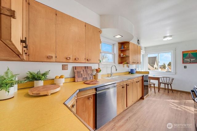 1106 Madison Street, Port Townsend, WA 98368