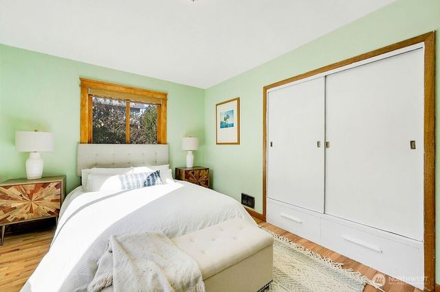 1106 Madison Street, Port Townsend, WA 98368