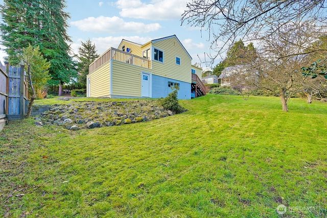 1106 Madison Street, Port Townsend, WA 98368