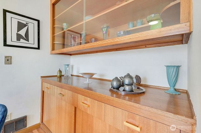 1106 Madison Street, Port Townsend, WA 98368