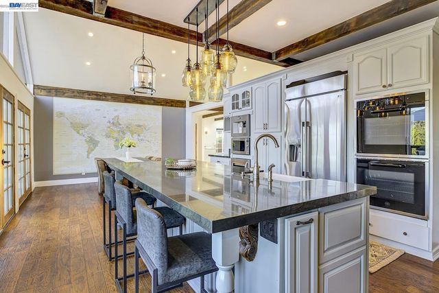 19029 Carlton Ave, Castro Valley, CA 94546