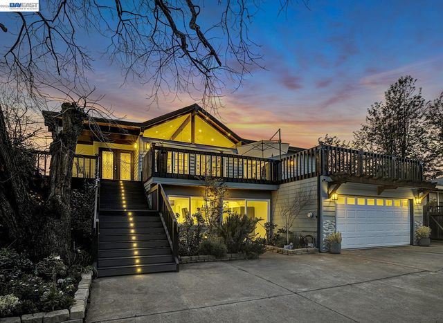 19029 Carlton Ave, Castro Valley, CA 94546