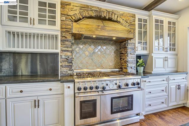 19029 Carlton Ave, Castro Valley, CA 94546