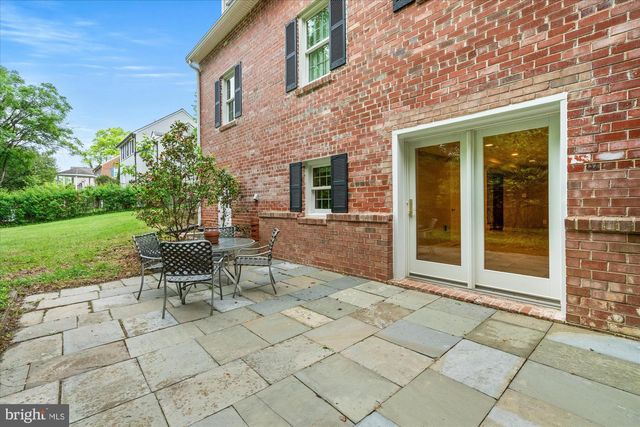 5511 BRADLEY BLVD, Bethesda, MD 20814