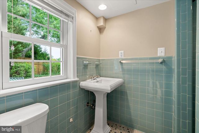 5511 BRADLEY BLVD, Bethesda, MD 20814