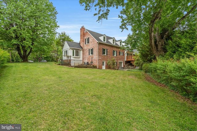 5511 BRADLEY BLVD, Bethesda, MD 20814