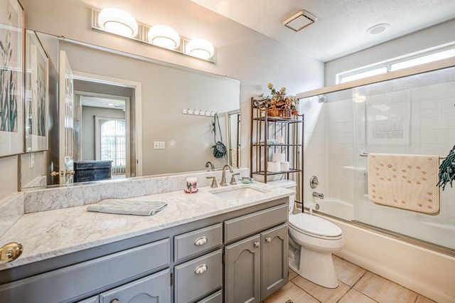 1488 Minarets Avenue, Clovis, CA 93611