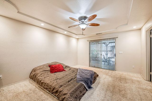 1488 Minarets Avenue, Clovis, CA 93611