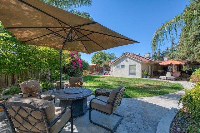 1488 Minarets Avenue, Clovis, CA 93611