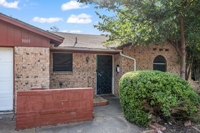 3005 Farrell Lane, Fort Worth, TX 76119