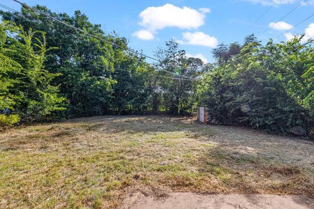 3005 Farrell Lane, Fort Worth, TX 76119