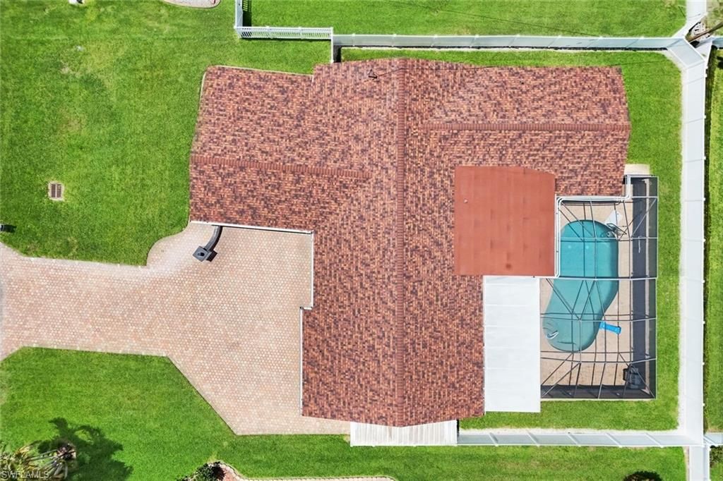 Image 44 of property listing at 4548 SE 11th PL, Cape Coral, FL 33904