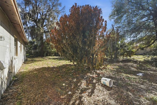 808 OAKMONT COURT, Deland, FL 32720