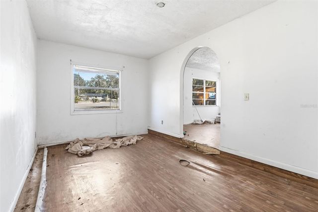 808 OAKMONT COURT, Deland, FL 32720