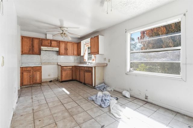 808 OAKMONT COURT, Deland, FL 32720