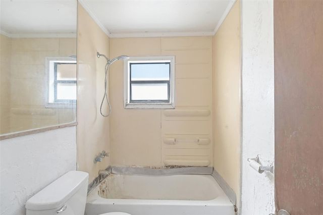 808 OAKMONT COURT, Deland, FL 32720