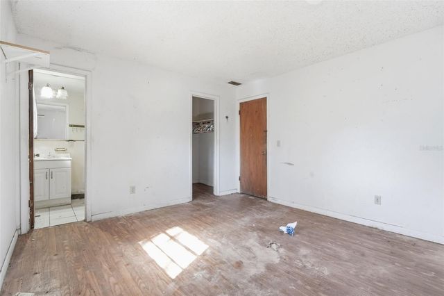 808 OAKMONT COURT, Deland, FL 32720