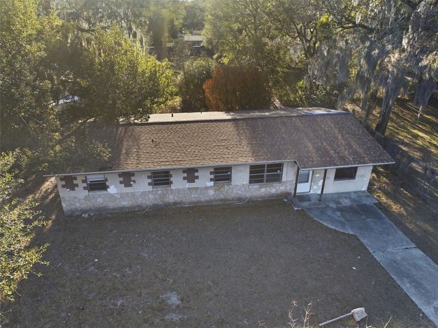 808 OAKMONT COURT, Deland, FL 32720