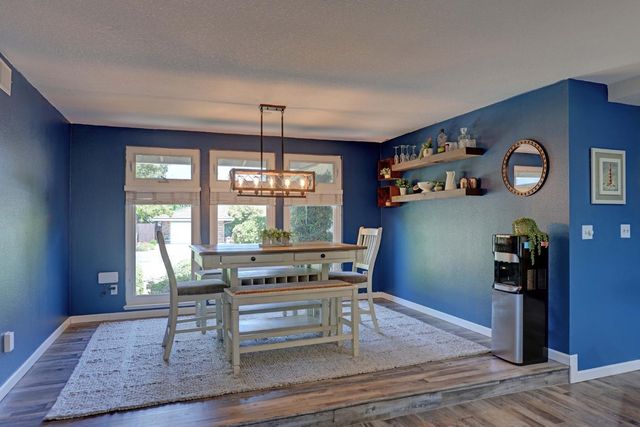 8242 Treecrest Ave, Fair Oaks, CA 95628