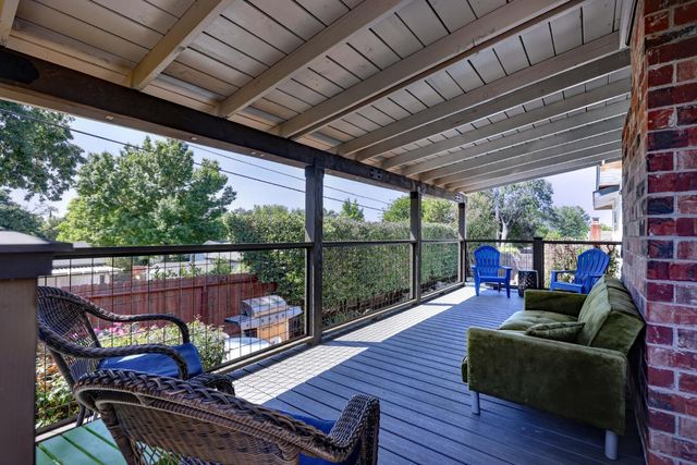 8242 Treecrest Ave, Fair Oaks, CA 95628