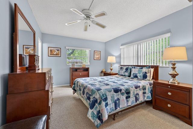7680 NW 1st Street 201, Margate, FL 33063