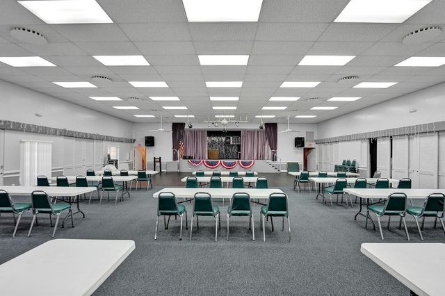 7680 NW 1st Street 201, Margate, FL 33063