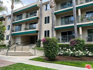 4501 Cedros Avenue 206, Sherman Oaks, CA 91403