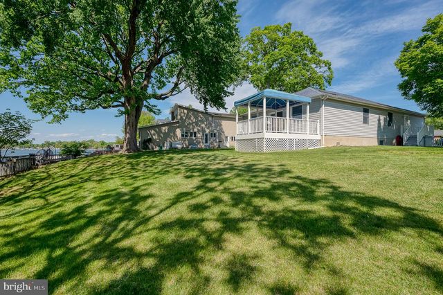 2222 MONOCACY, Essex, MD 21221