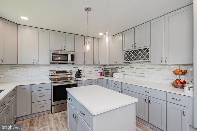 2222 MONOCACY, Essex, MD 21221