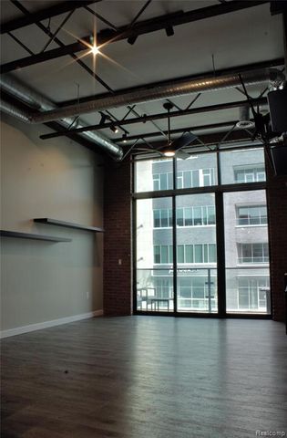 111 N Main Street 204, Royal Oak, MI 48067