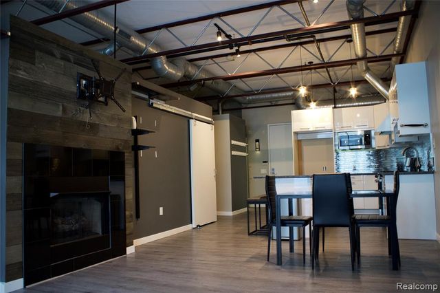 111 N Main Street 204, Royal Oak, MI 48067