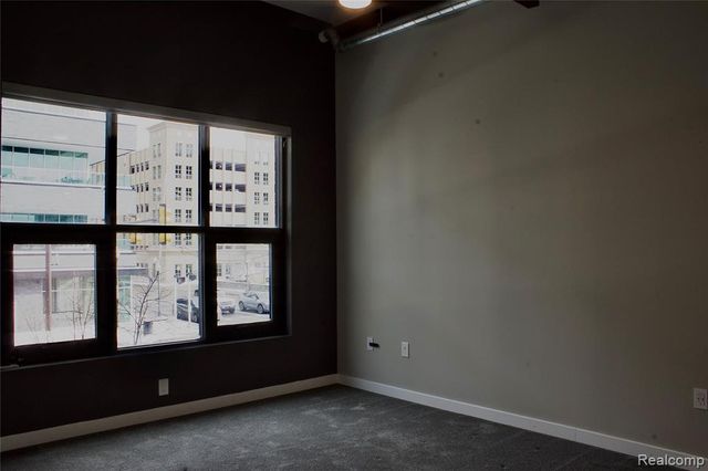 111 N Main Street 204, Royal Oak, MI 48067