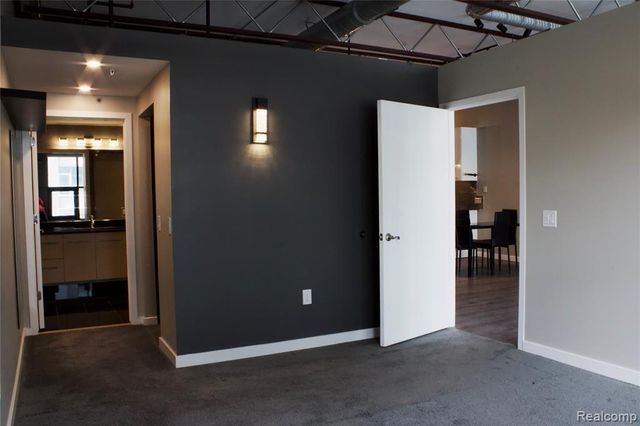 111 N Main Street 204, Royal Oak, MI 48067