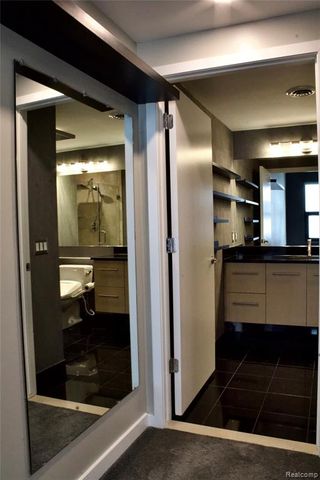 111 N Main Street 204, Royal Oak, MI 48067