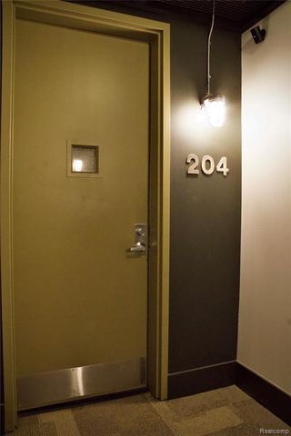 111 N Main Street 204, Royal Oak, MI 48067